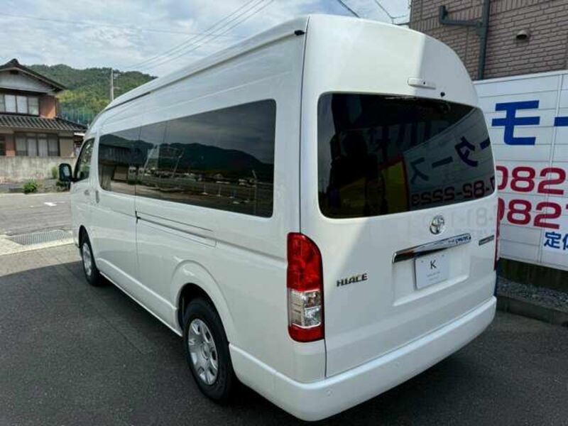 HIACE