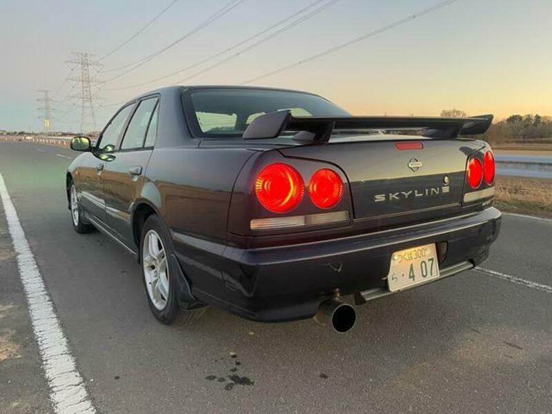 SKYLINE
