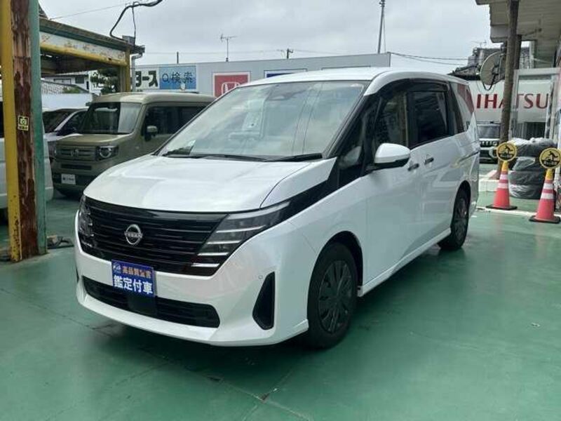 NISSAN SERENA