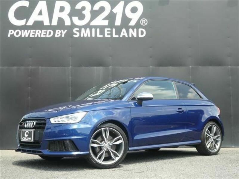 AUDI S1