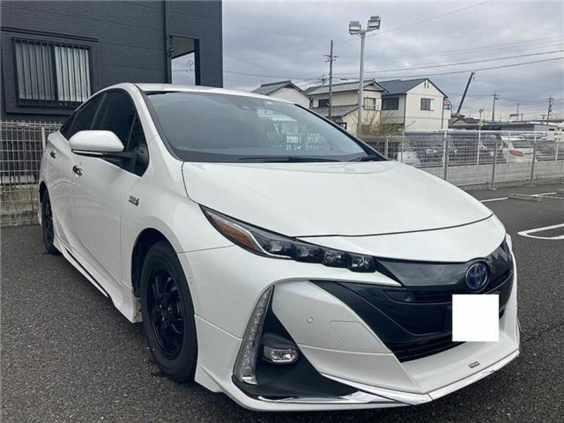 PRIUS PHV