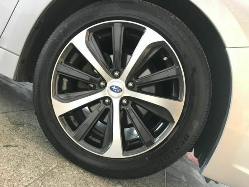 LEGACY B4