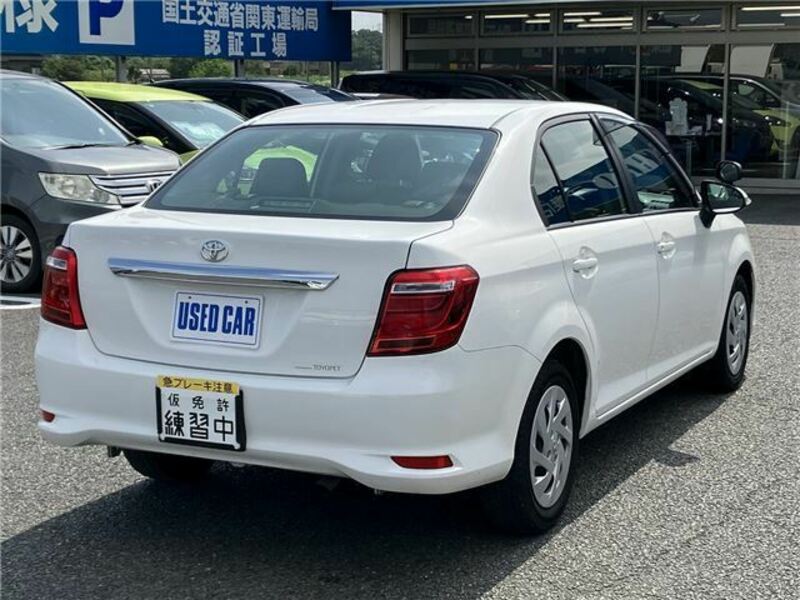 COROLLA AXIO