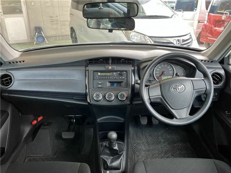 COROLLA AXIO