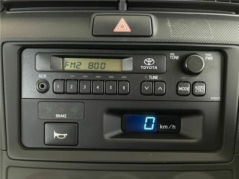 COROLLA AXIO
