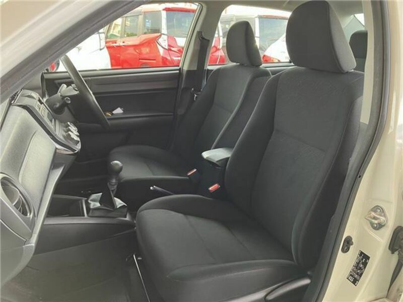 COROLLA AXIO