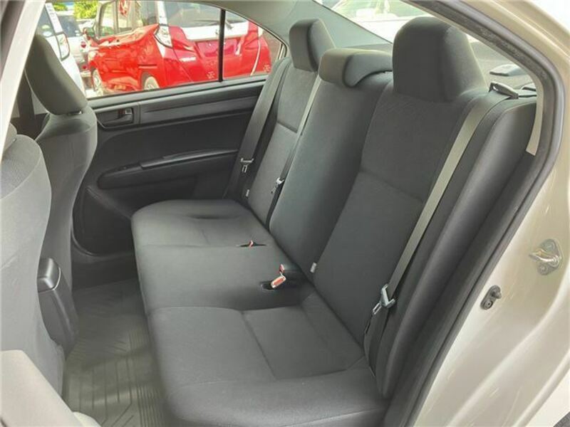 COROLLA AXIO