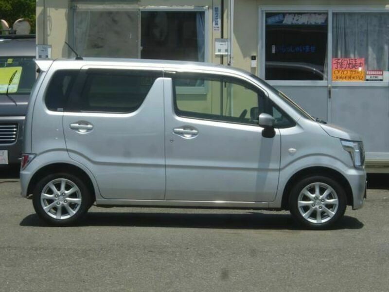 WAGON R