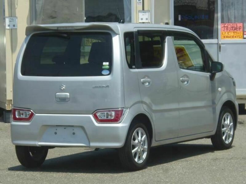 WAGON R