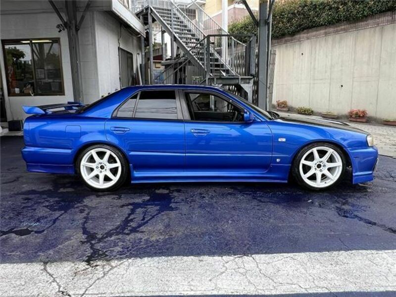 SKYLINE