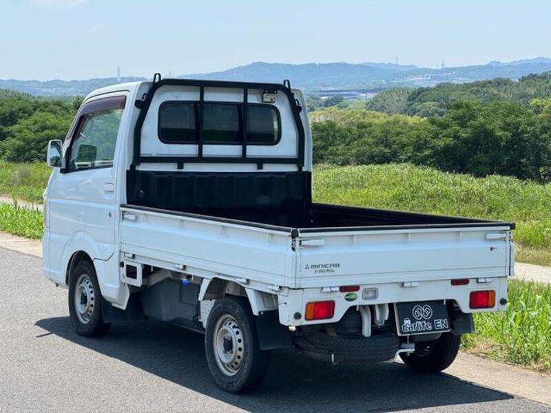 MINICAB TRUCK
