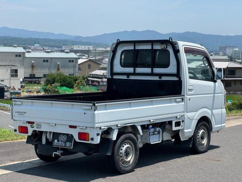 MINICAB TRUCK