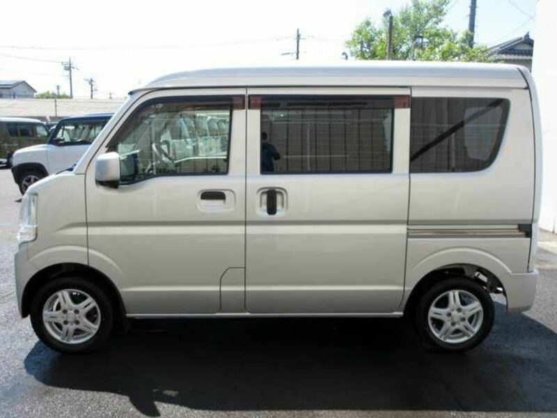MINICAB VAN