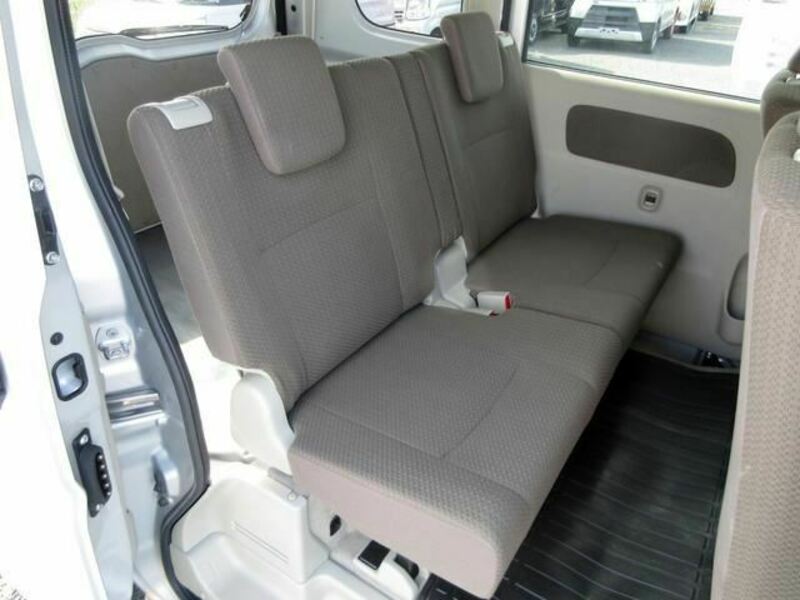 MINICAB VAN