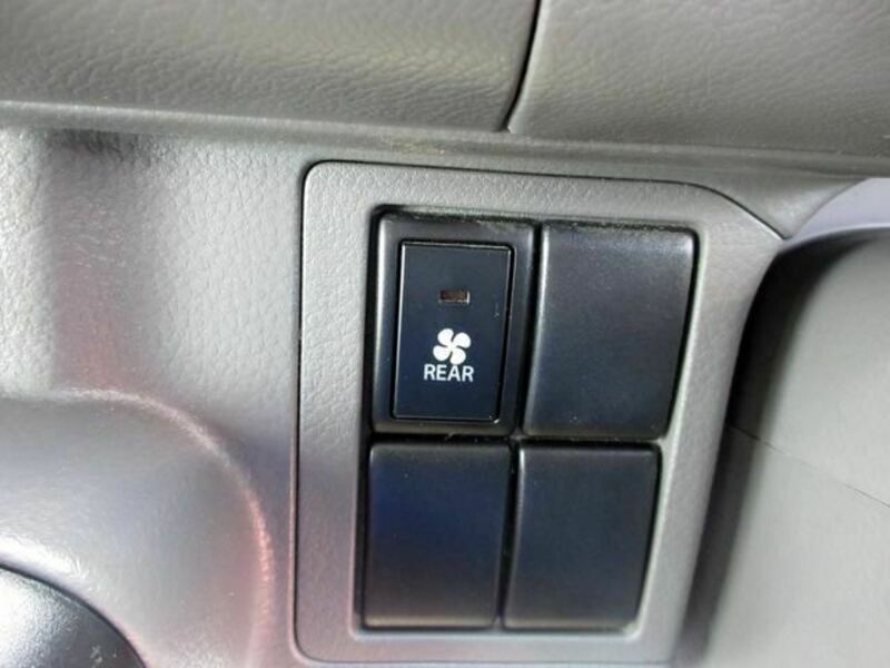 MINICAB VAN