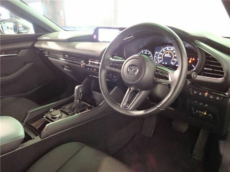 MAZDA3