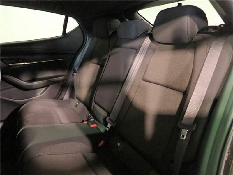 MAZDA3