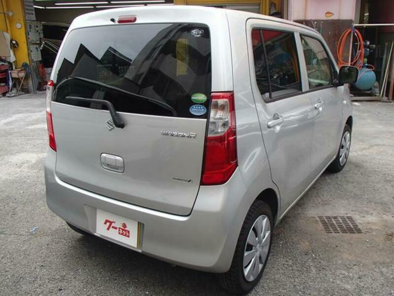 WAGON R