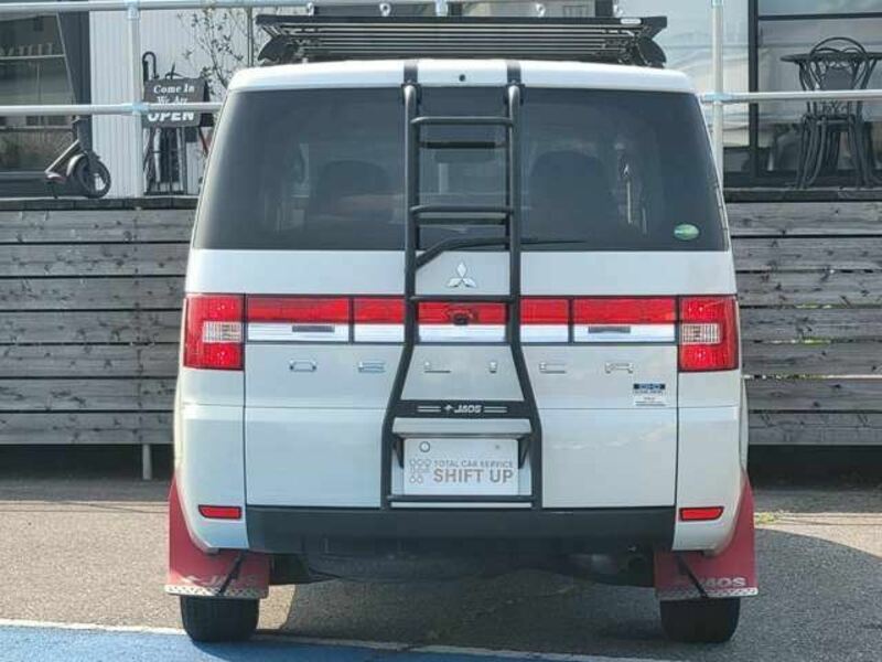 DELICA D5