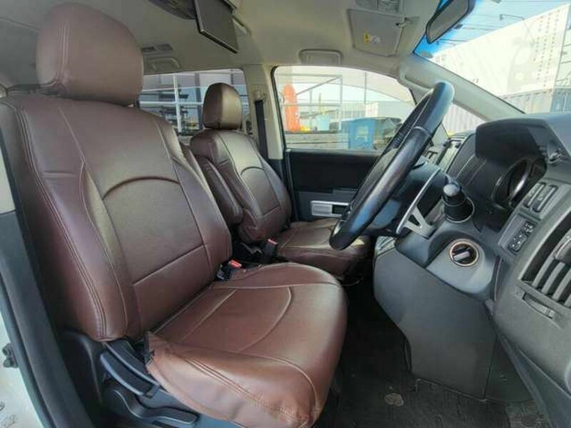 DELICA D5