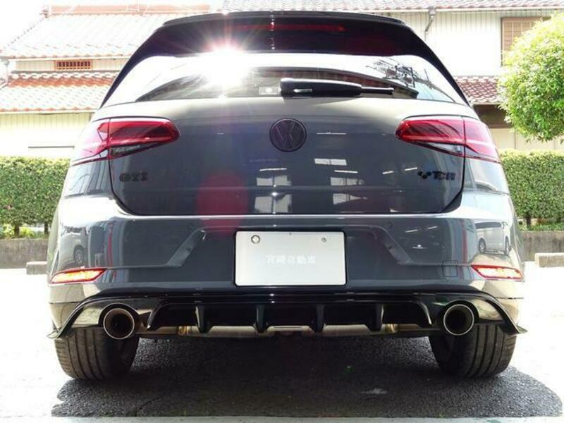 GOLF GTI