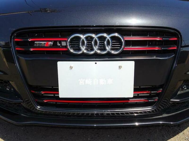 TTS COUPE