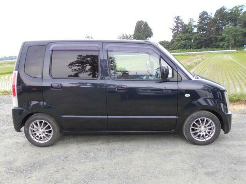 WAGON R