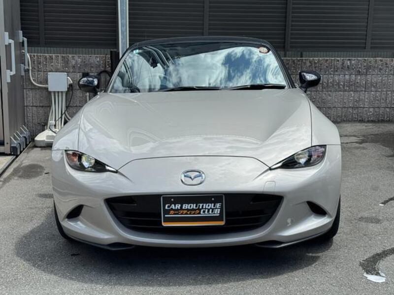 ROADSTER