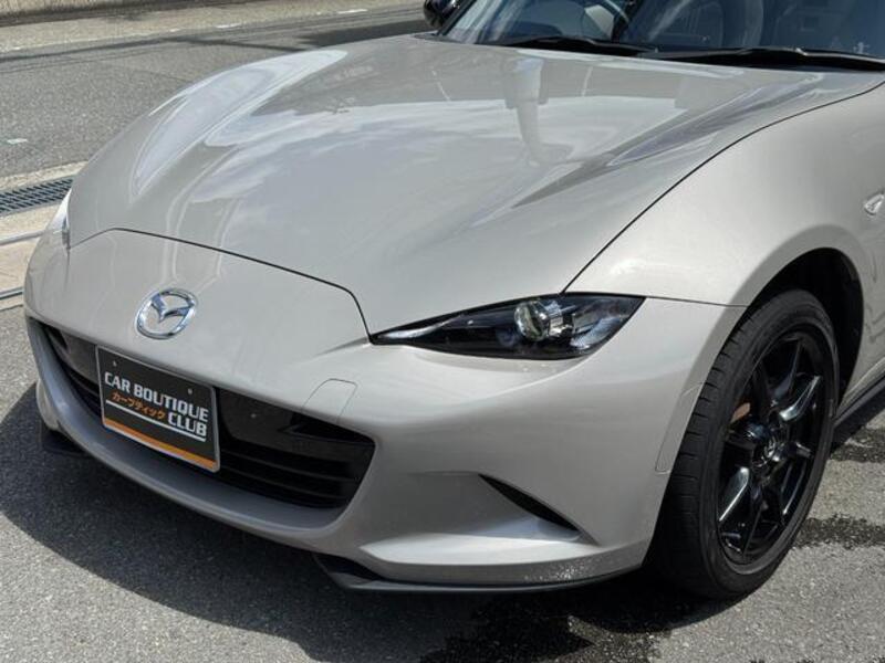 ROADSTER