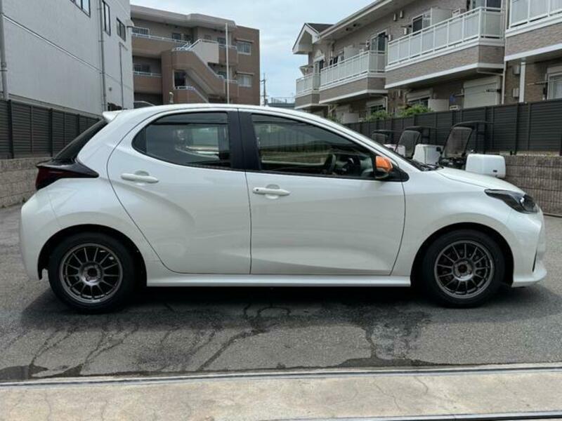 YARIS