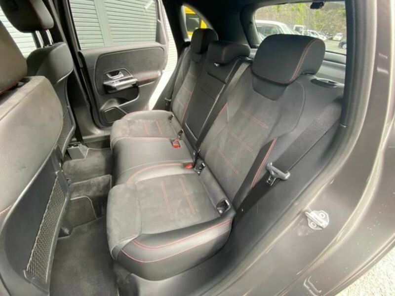 B-CLASS