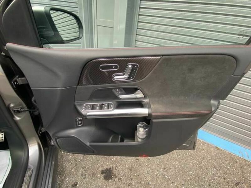 B-CLASS