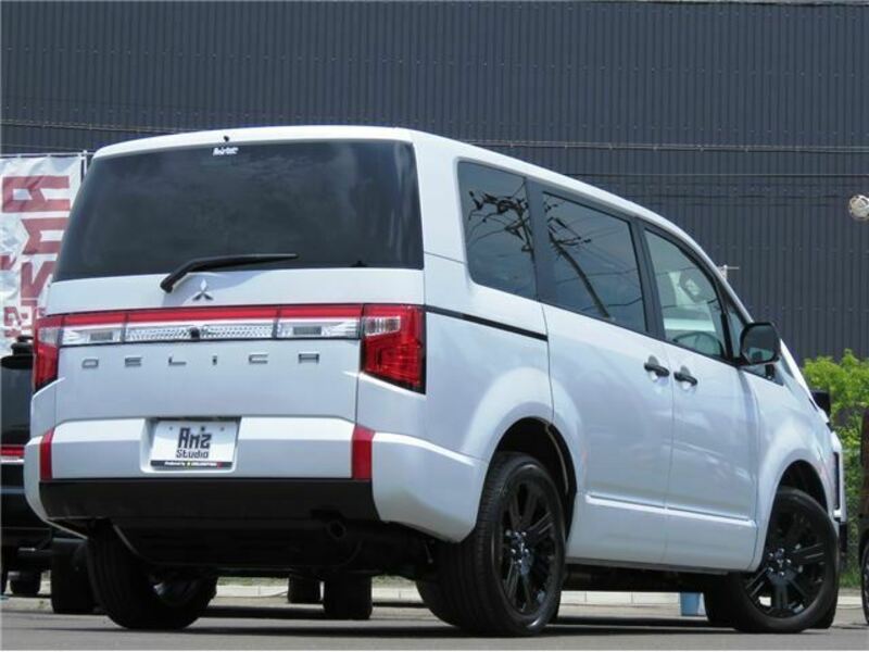 DELICA D5
