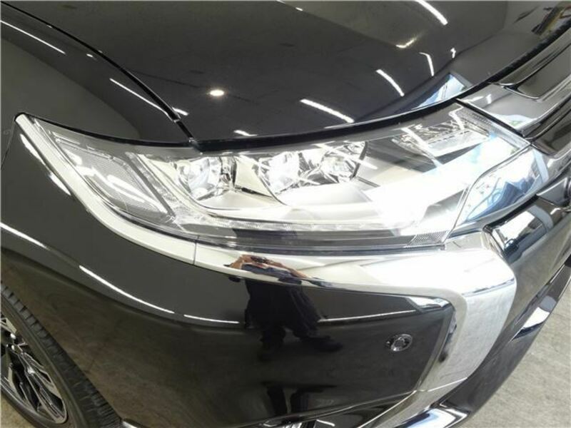 OUTLANDER PHEV