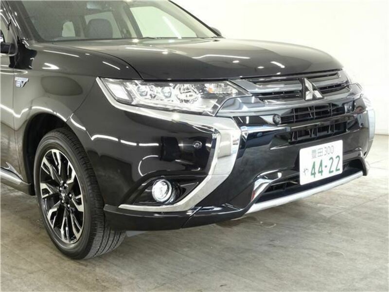OUTLANDER PHEV