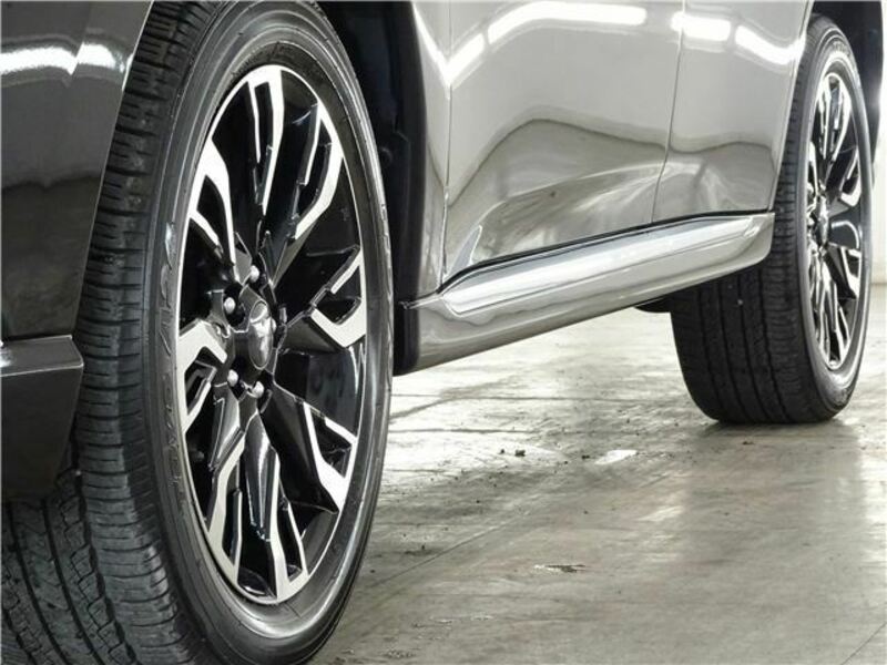 OUTLANDER PHEV