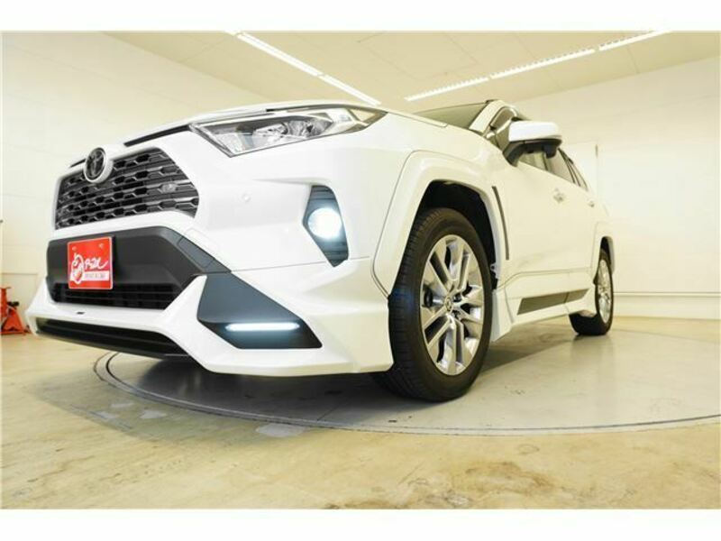 RAV4