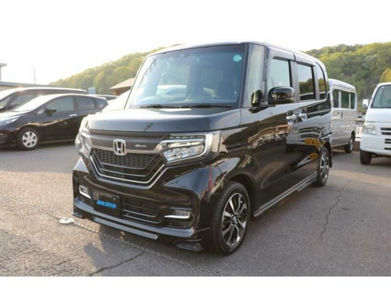 HONDA N BOX CUSTOM