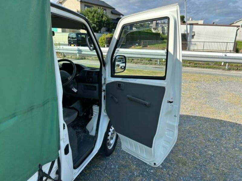 MINICAB TRUCK