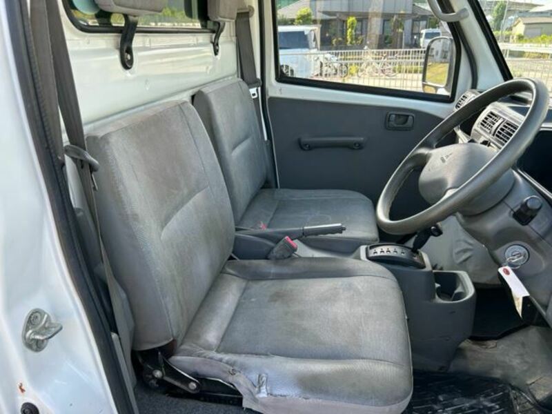 MINICAB TRUCK
