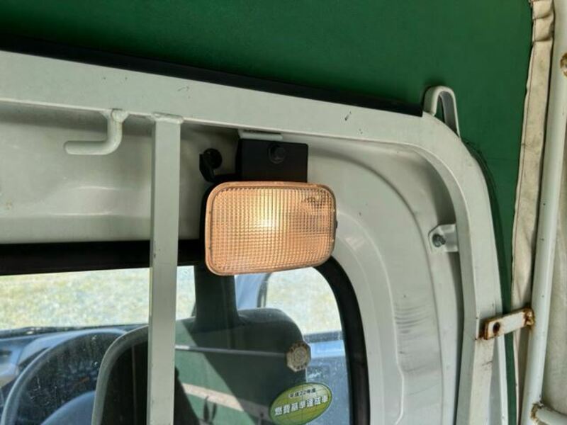 MINICAB TRUCK
