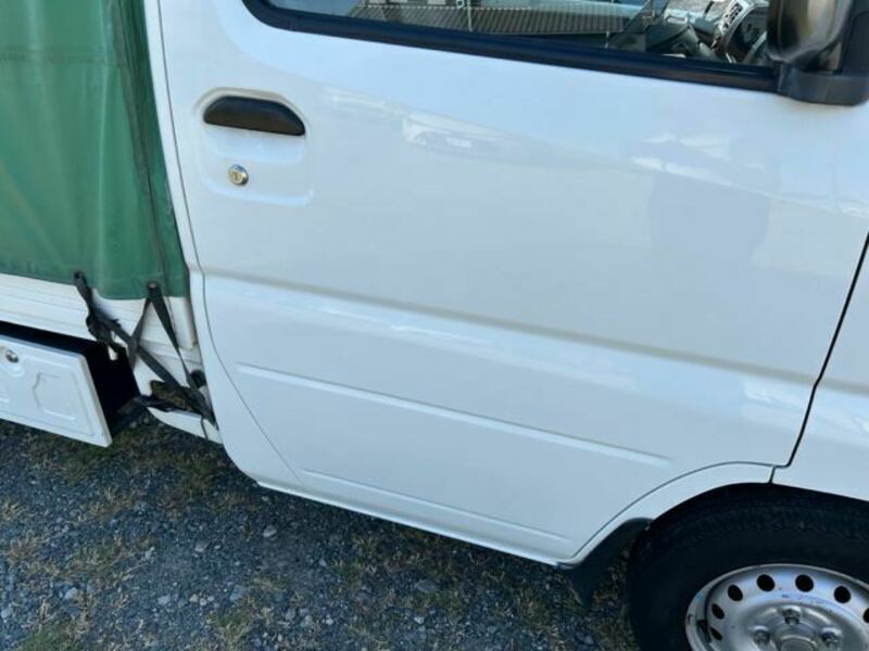 MINICAB TRUCK