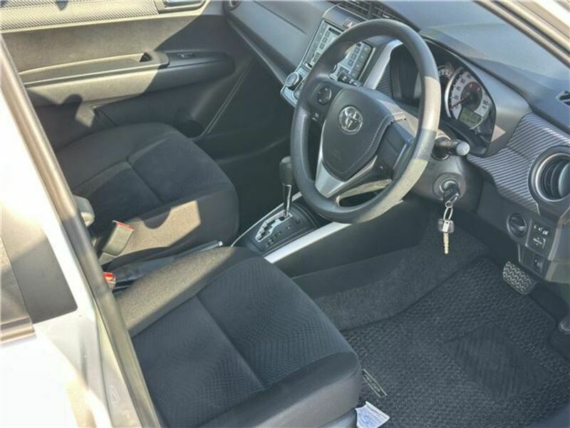 COROLLA FIELDER