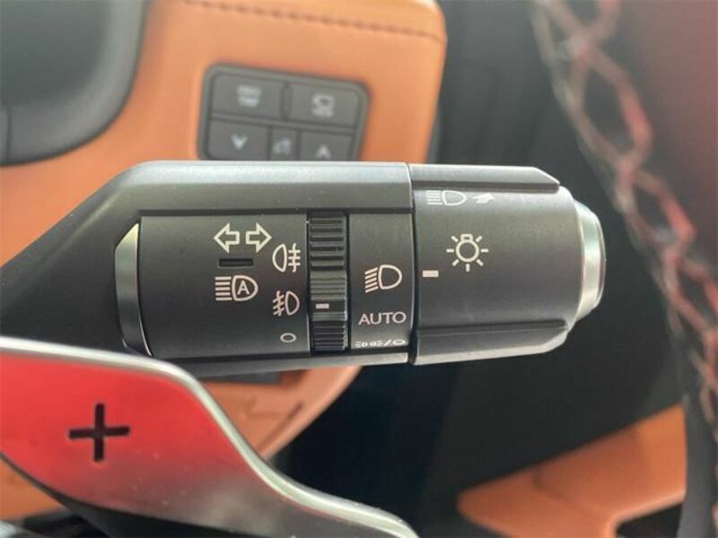 LX