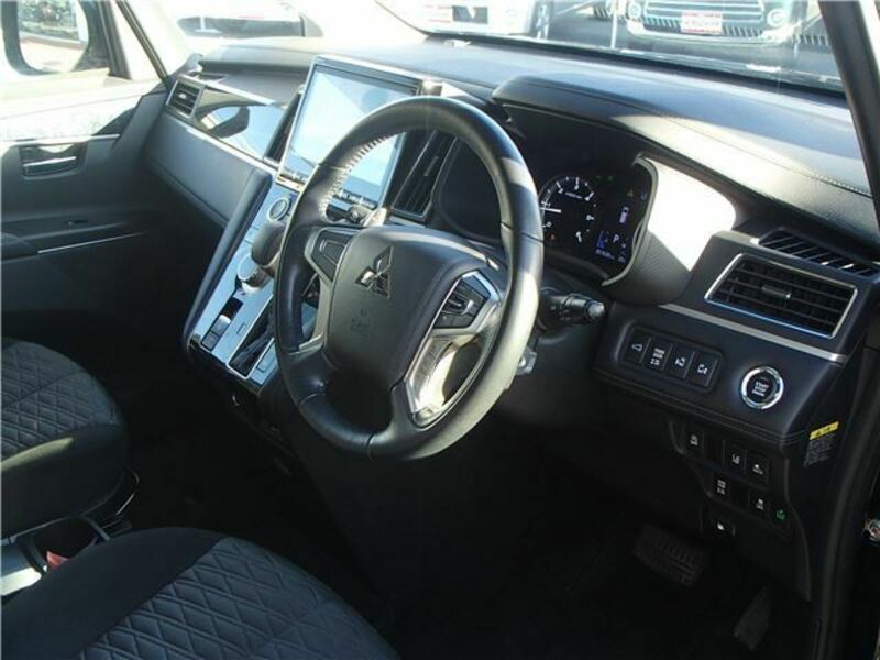 DELICA D5