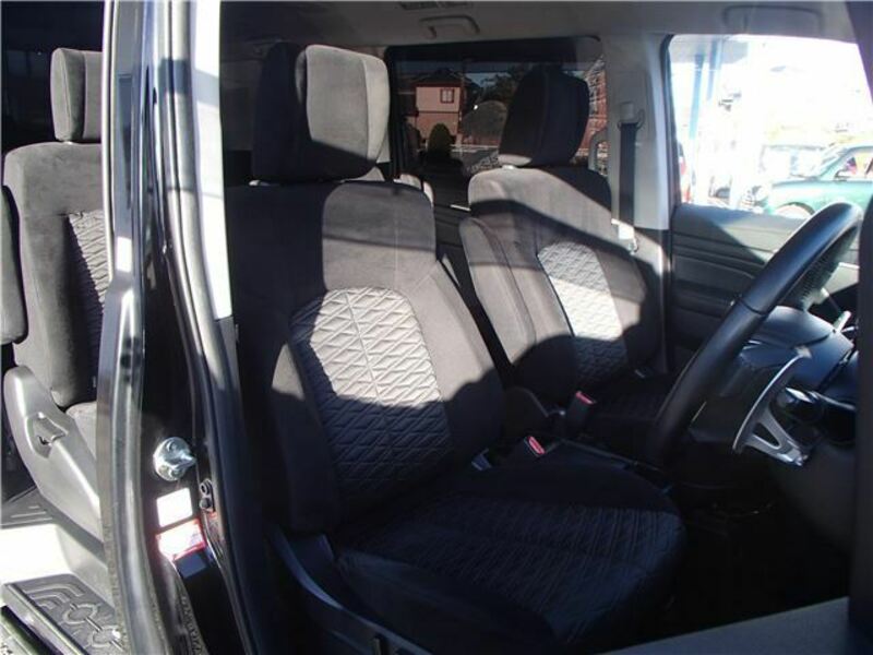 DELICA D5