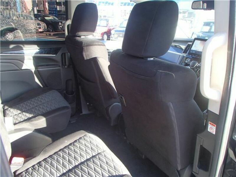 DELICA D5