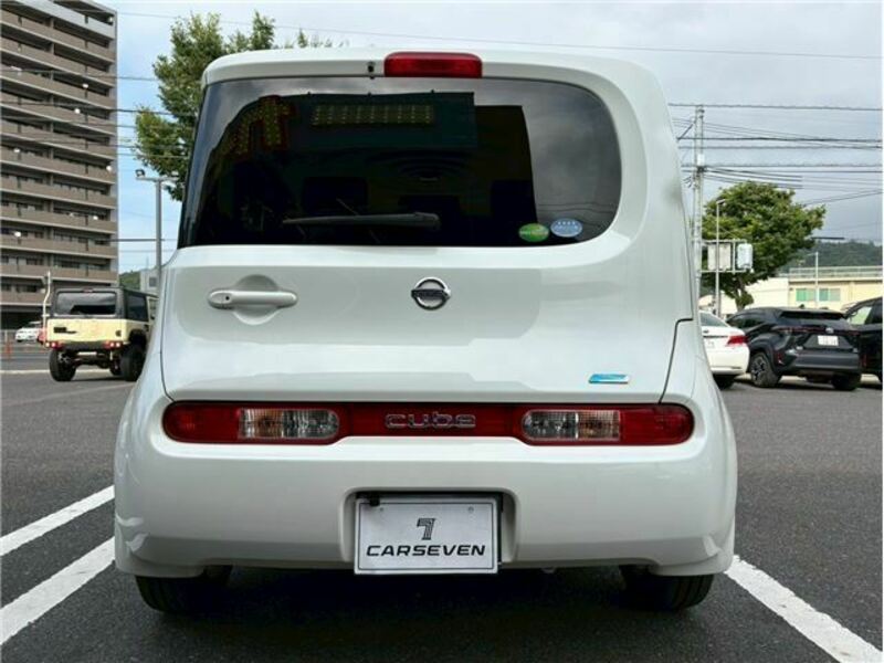 CUBE
