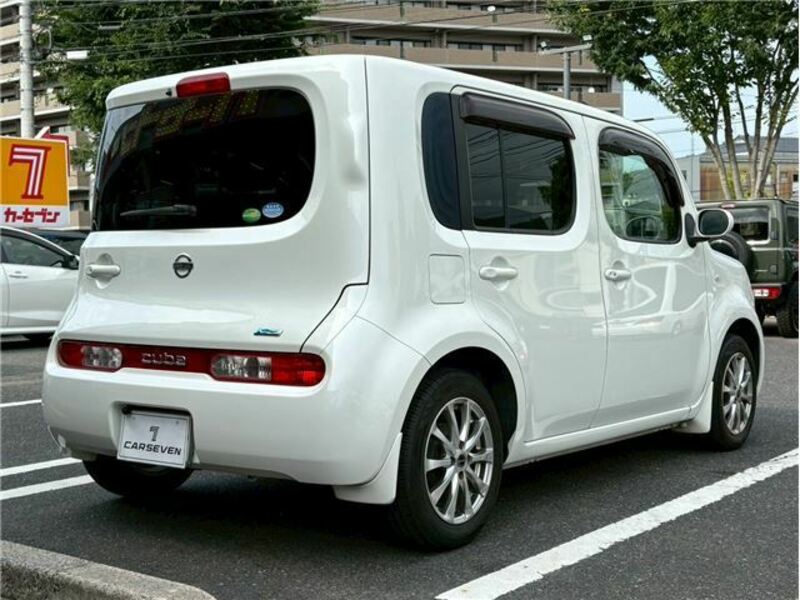 CUBE