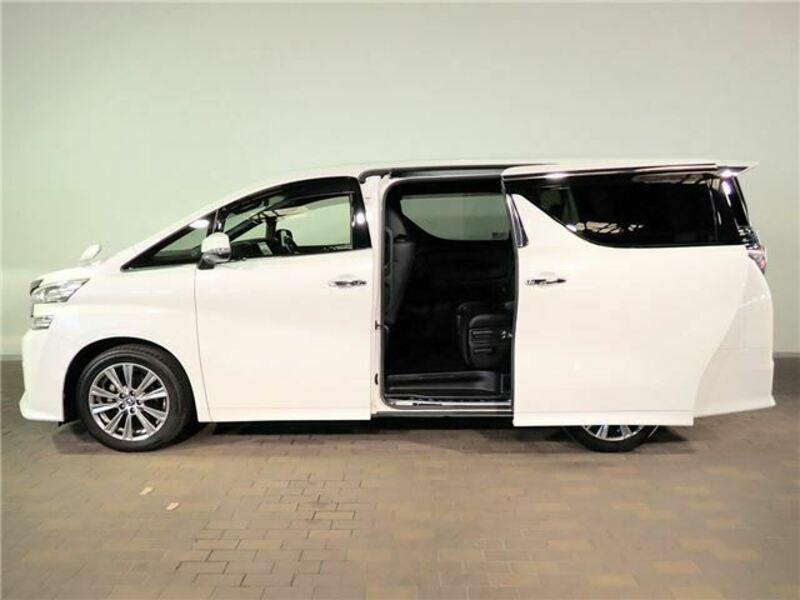 VELLFIRE